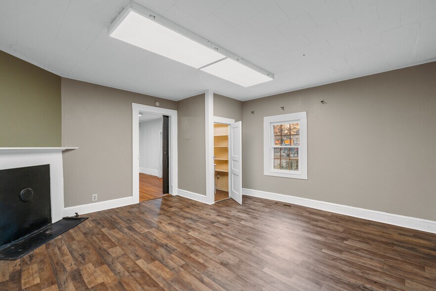 More Photos Of 503 E Spring St, Monroe Office Residential For Sale