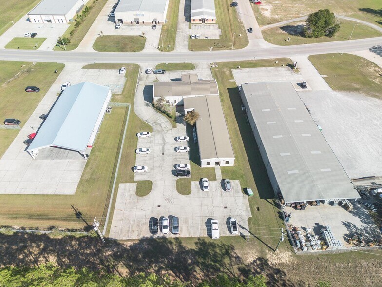 More Photos Of 10281 Corporate Dr, Gulfport Office For Sale