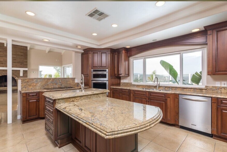 More Photos Of 12212 Old Stone Rd, Poway Assisted Living For Lease