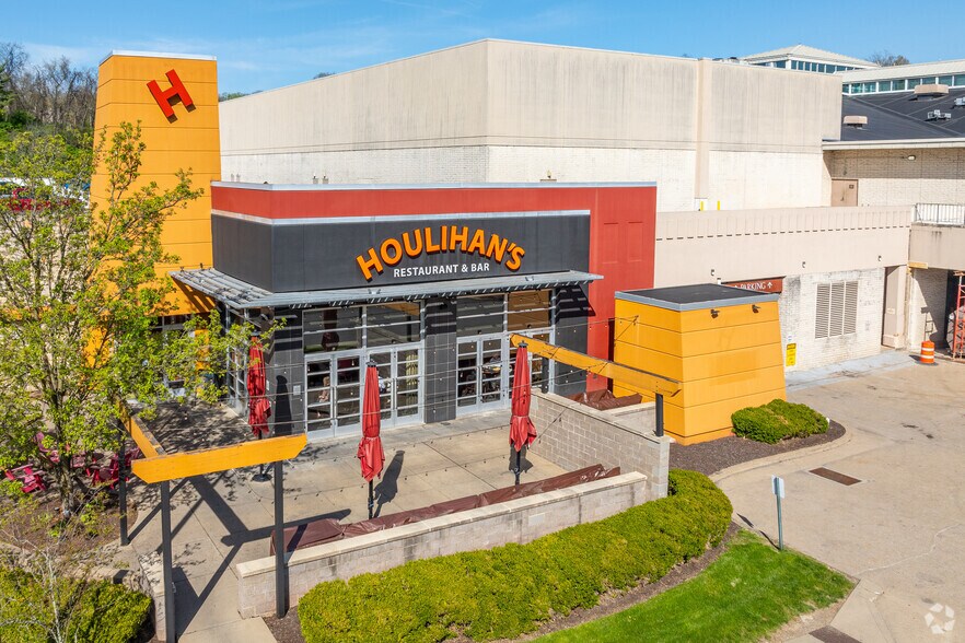 More Photos Of 1500- Washington Rd, Pittsburgh Unknown For Lease