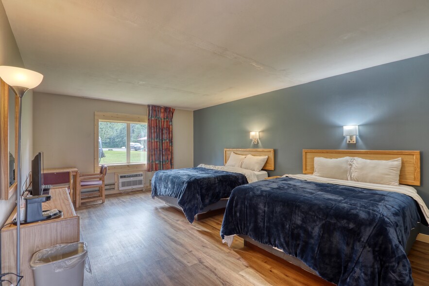 More Photos Of 9966 N State Road 27, Hayward Hotel For Sale