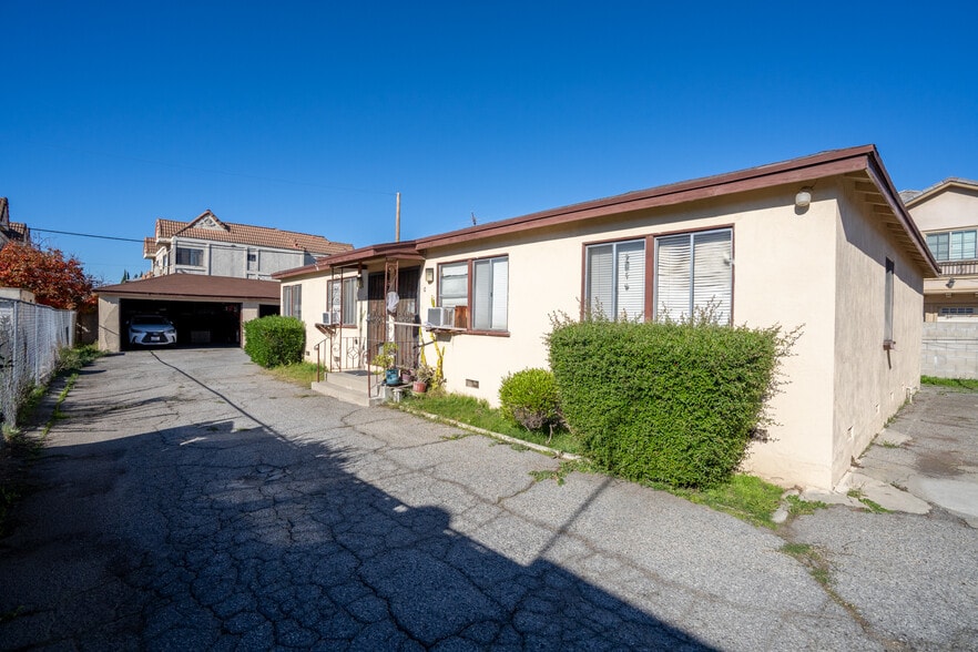More Photos Of 215 N Alhambra Ave, Monterey Park Apartments For Sale