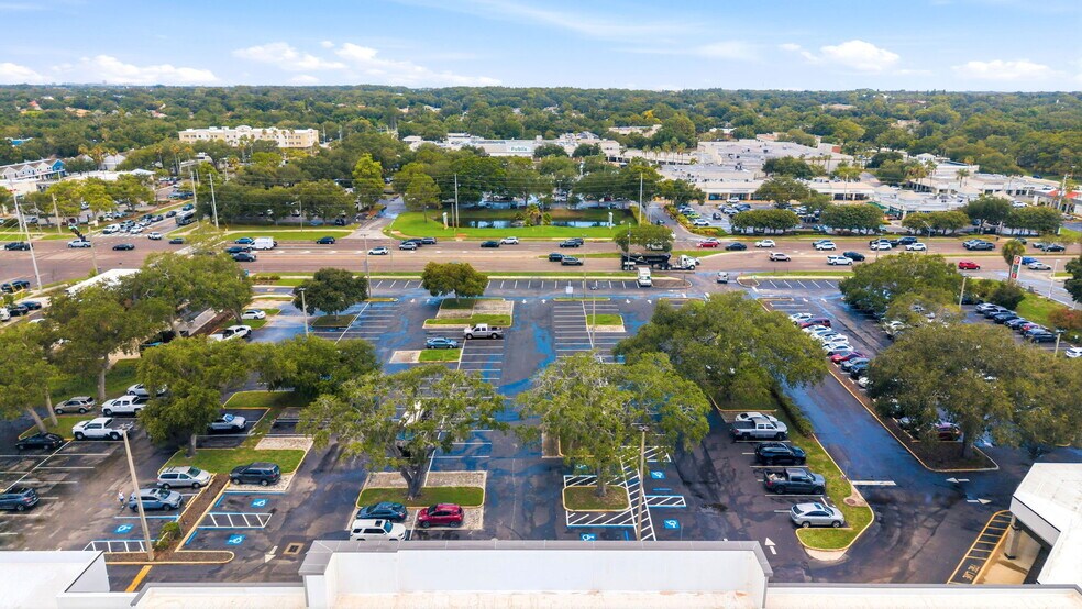More Photos Of 2519 N McMullen Booth Rd, Clearwater Freestanding For Lease