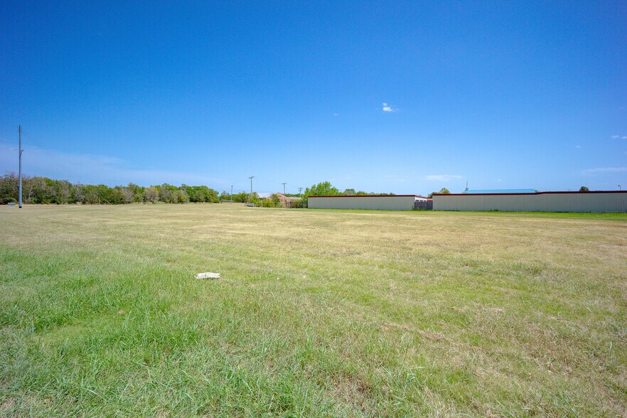 More Photos Of 24th Avenue Southeast, Norman Land For Sale