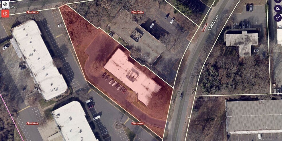 More Photos Of 421 Minuet Ln, Charlotte Office For Sale