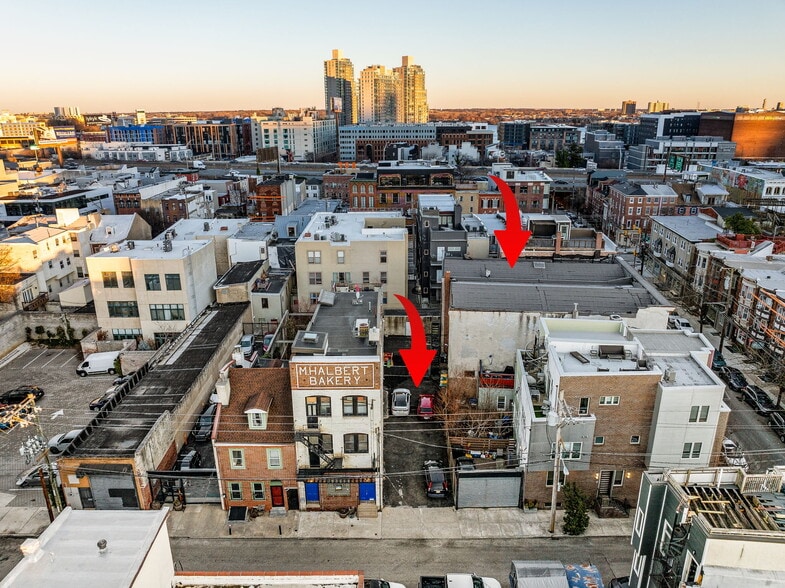 More Photos Of , Philadelphia Unknown For Sale