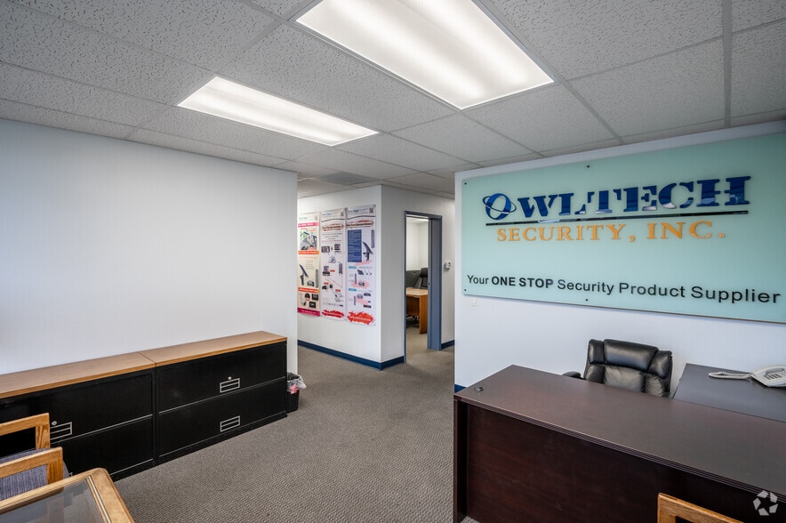 More Photos Of 570 S State College Blvd, Fullerton Warehouse For Sale
