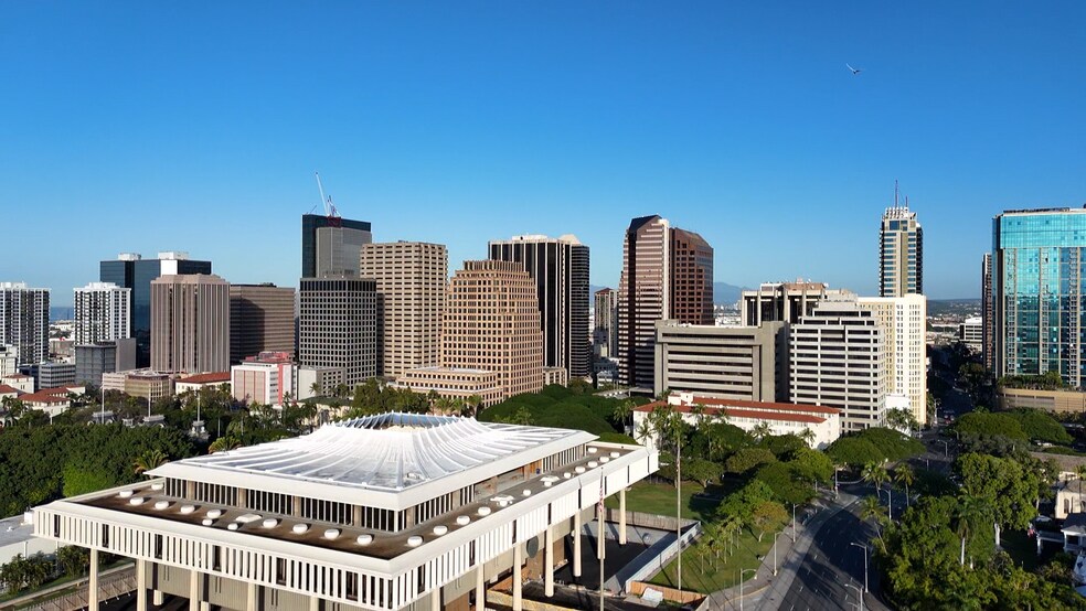 More Photos Of 1100 Alakea St, Honolulu Office For Sale