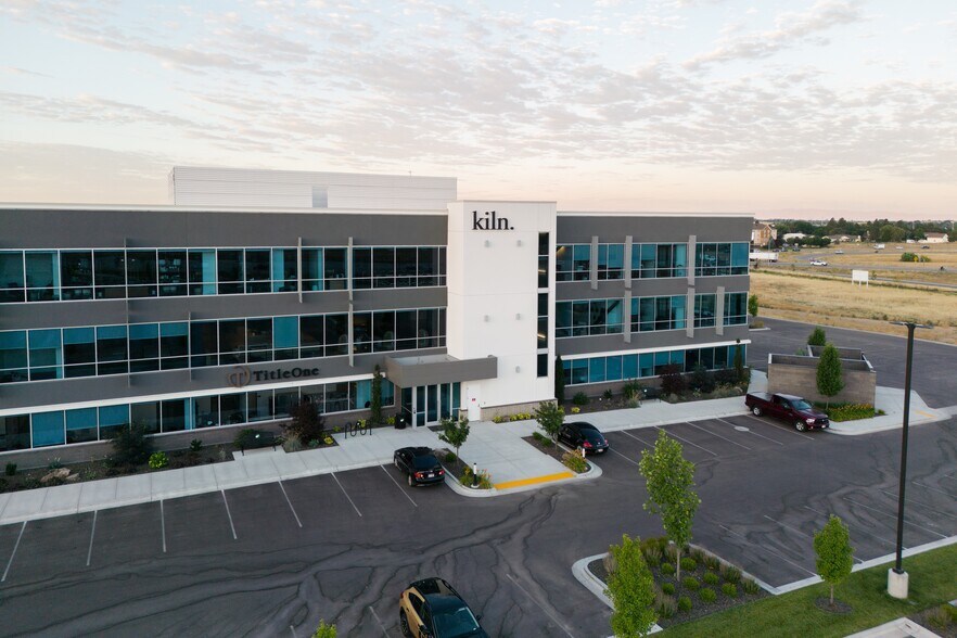 More Photos Of 1120 S Rackham Way, Meridian Coworking Space