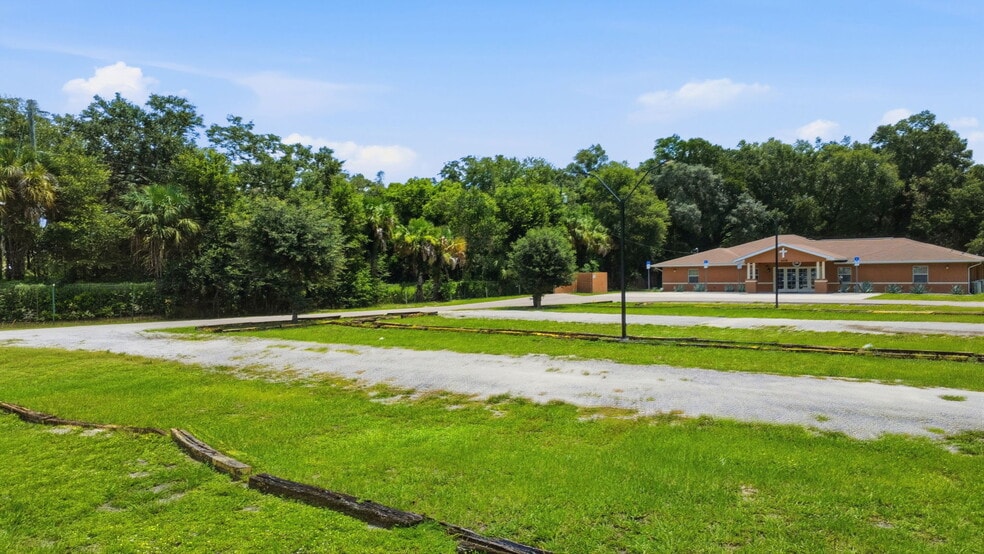 More Photos Of 3075 N Goldenrod Rd, Winter Park Religious Facility For Sale