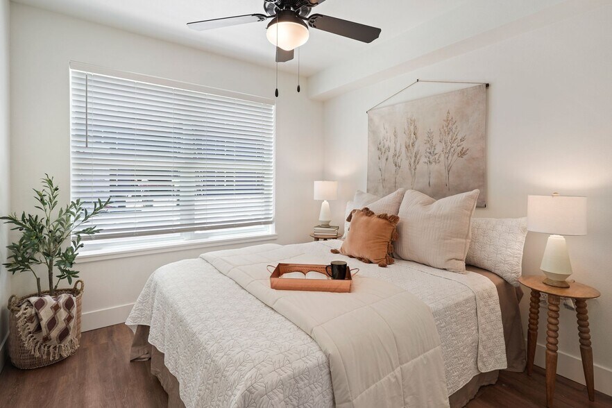 More Photos Of 51376 Preble Way, La Pine Apartments For Sale
