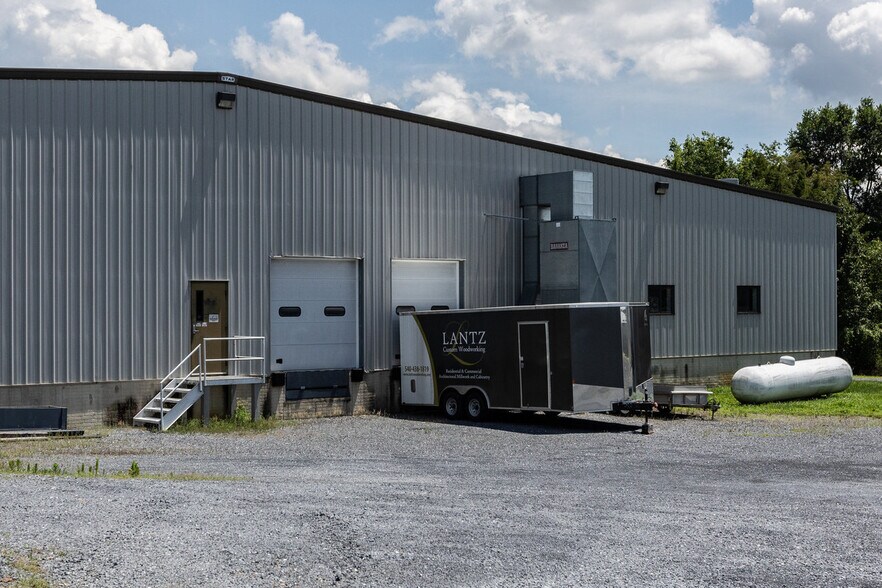 More Photos Of 641 Acorn Dr, Harrisonburg Manufacturing For Sale
