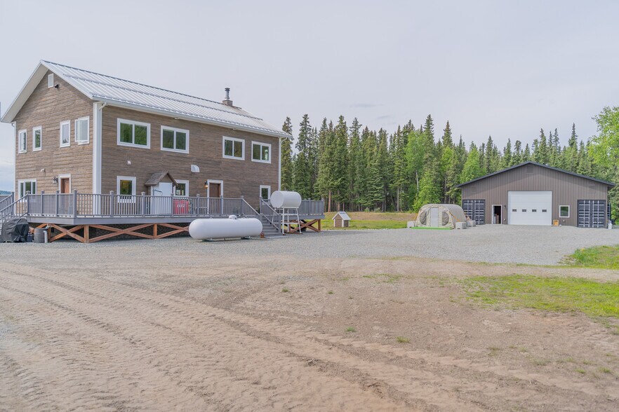 More Photos Of Quartz Lake, Delta Junction Lodge Meeting Hall For Sale