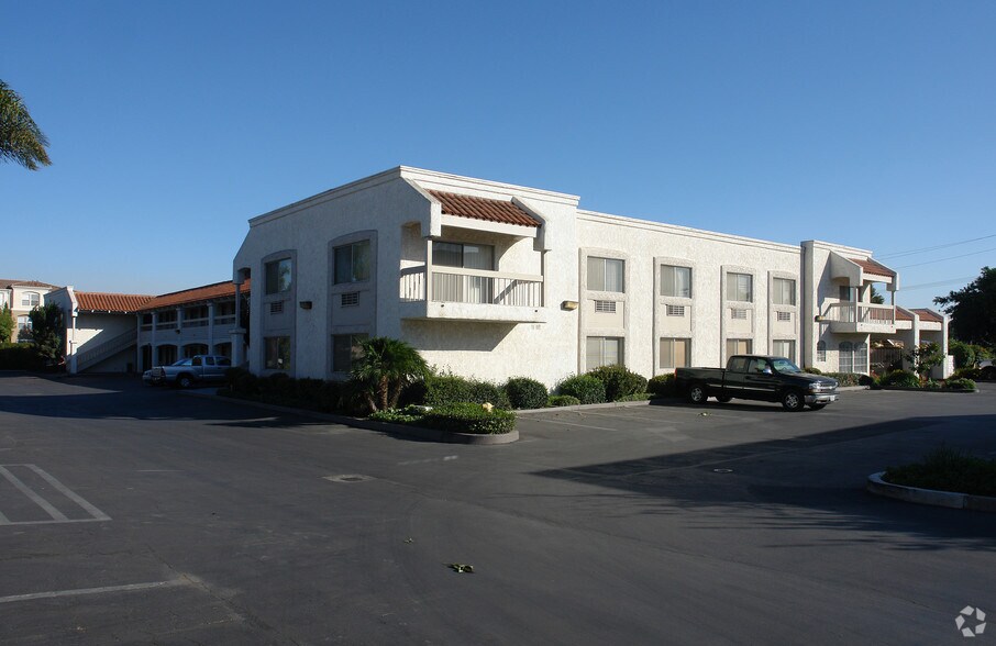 More Photos Of 295 E Daily Dr, Camarillo Hotel For Sale