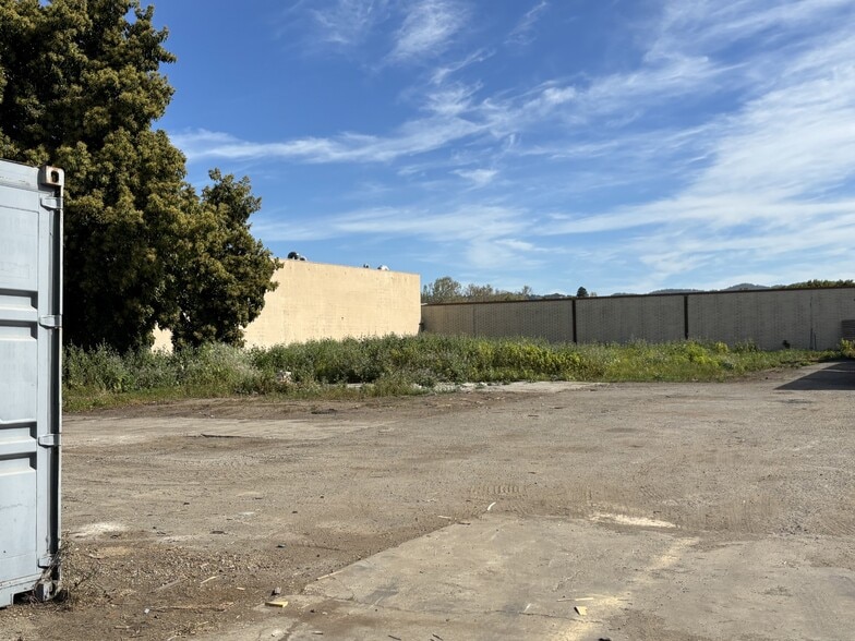 More Photos Of 2350 Alvarado St, San Leandro Warehouse For Lease