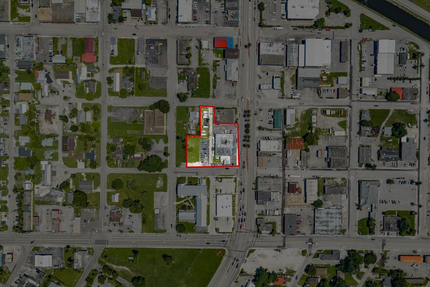 More Photos Of 362-364 S Main St, Belle Glade Storefront Retail Office For Sale