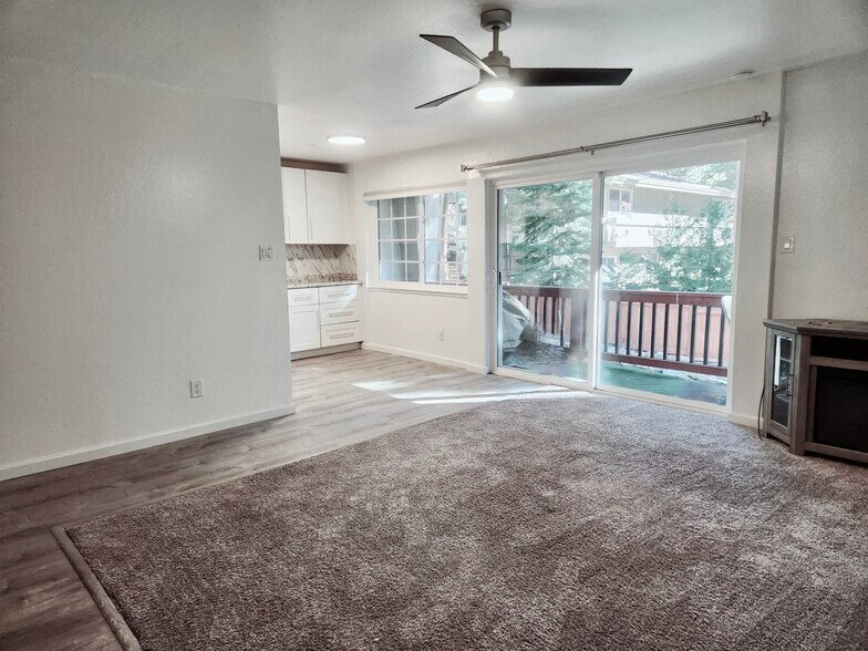 More Photos Of 866 Southwood Blvd, Incline Village Apartments For Sale