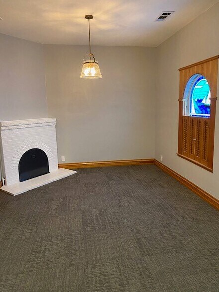 More Photos Of 120 Pickard Pl, Reno Office For Lease