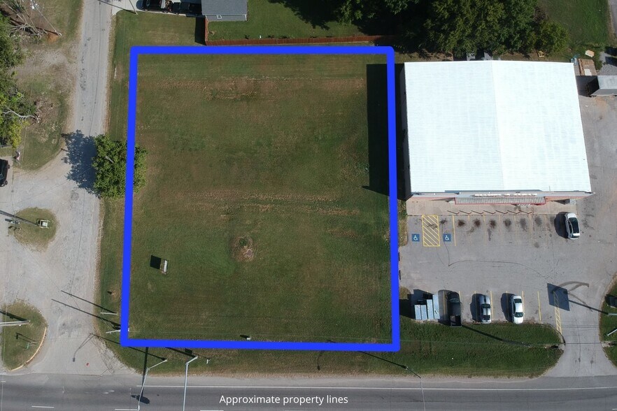 Primary Photo Of 104 Main St, Lone Grove Land For Sale