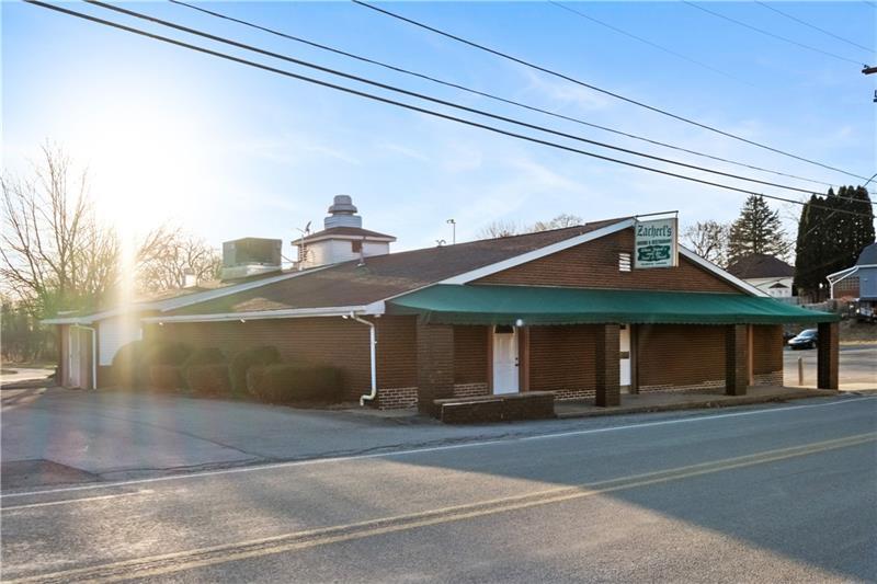 More Photos Of 180 Butler St, Saxonburg Restaurant For Lease