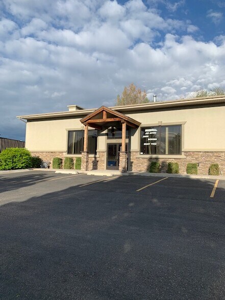More Photos Of 750 W Quinn Rd, Pocatello Medical For Sale
