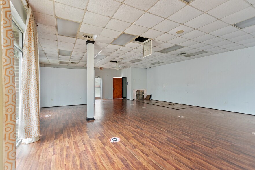More Photos Of 2200 E Millbrook Rd, Raleigh Office For Lease