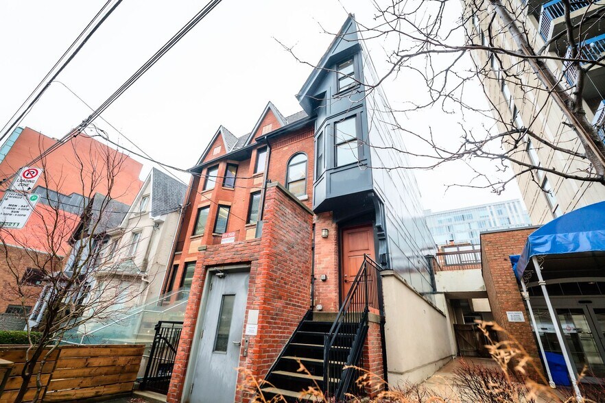 Primary Photo Of 54 1/2 Saint Patrick St, Toronto Office For Lease