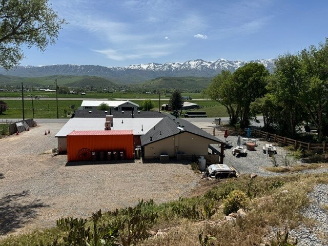 More Photos Of 1550 W Old Highway Rd, Morgan Restaurant For Sale