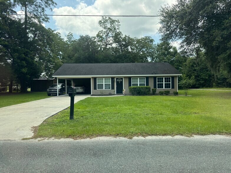 More Photos Of 1480 Park Ave, Waycross Apartments For Sale