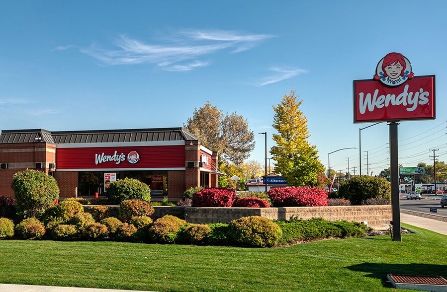 Primary Photo Of 3680 W State St, Boise Restaurant For Lease