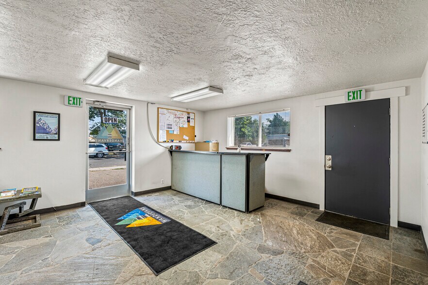 More Photos Of 971 Margaret Ave, Salt Lake City Service For Sale