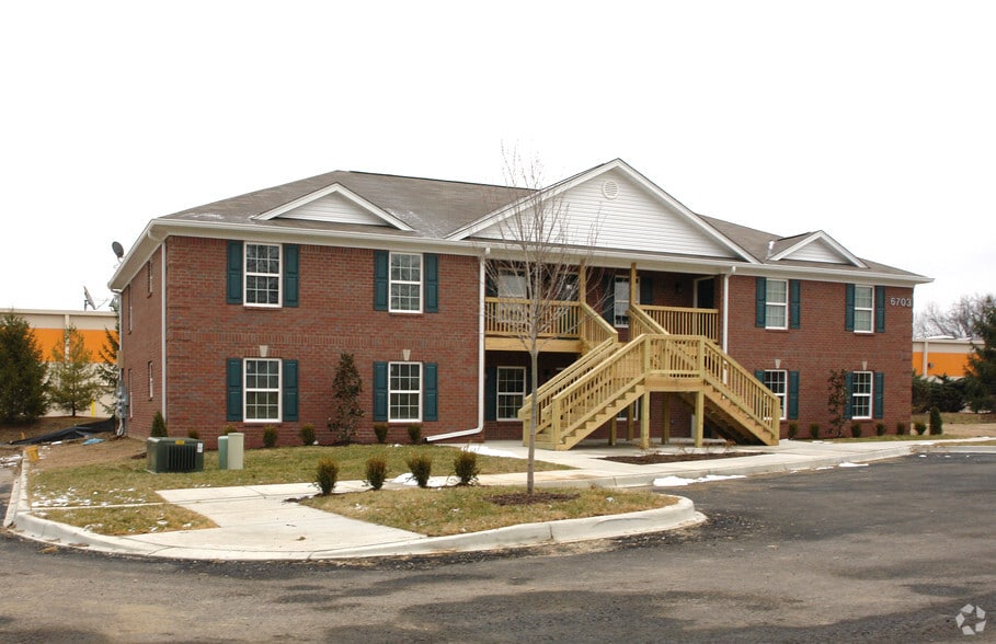 More Photos Of 6800 Crawford Crossing Pl, Louisville Apartments For Sale