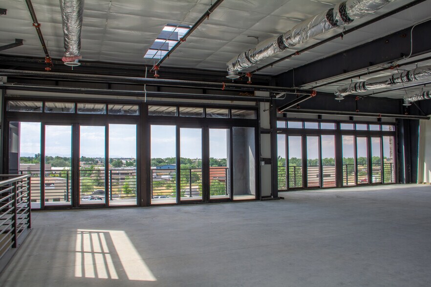 More Photos Of 1360 Horizon Ave, Lafayette Warehouse For Sale