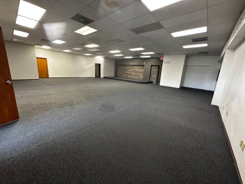 More Photos Of 8343 E 32nd St N, Wichita Office For Lease