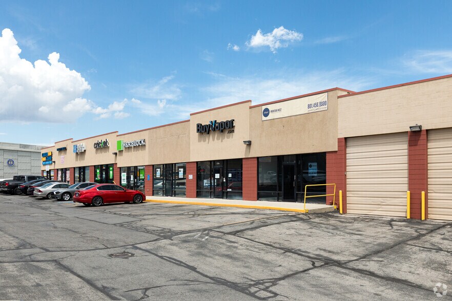 Primary Photo Of 3734-3762 W 5400 S, Kearns Unknown For Lease