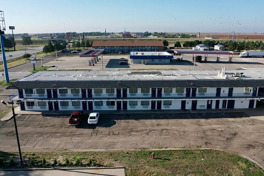More Photos Of 2420 Commerce Rd, Goodland Hotel For Sale