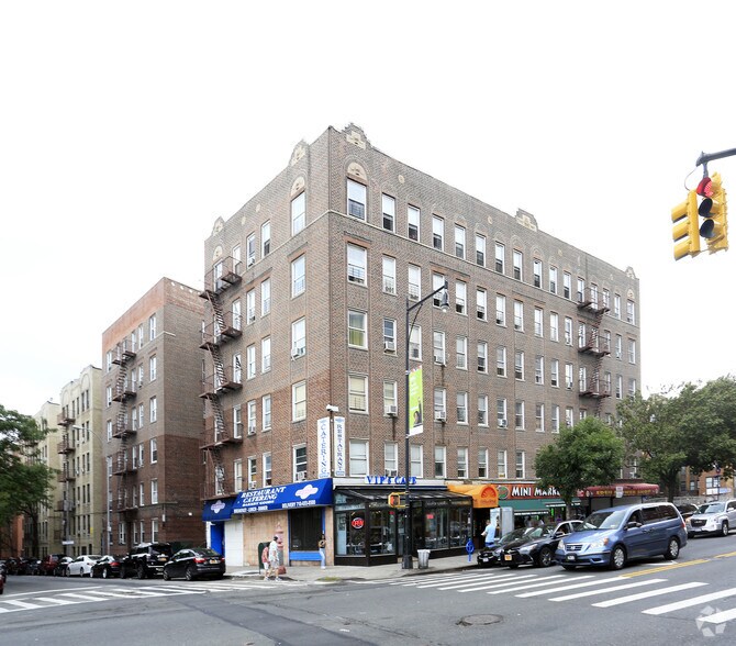 Primary Photo Of 3504 Rochambeau Ave, Bronx Apartments For Lease