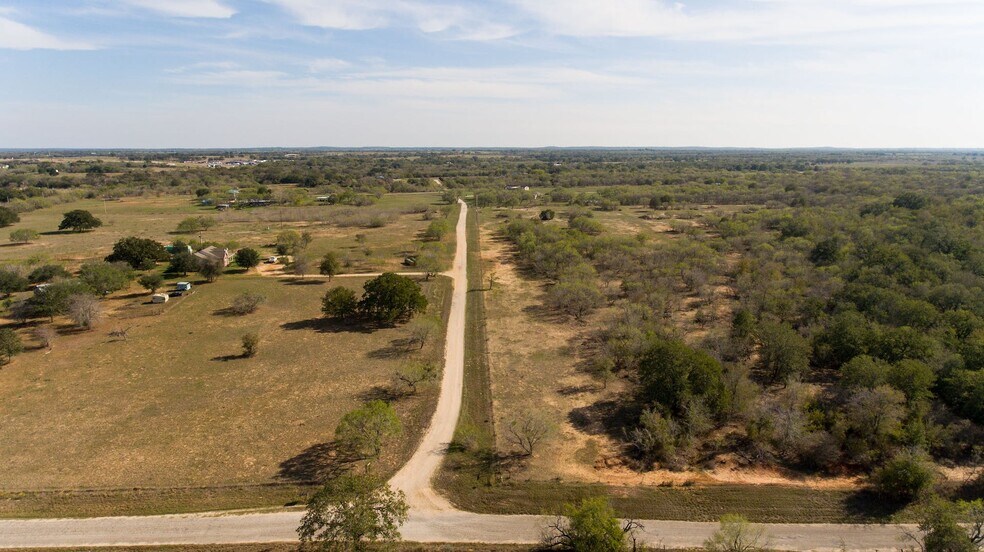 More Photos Of 000 Roosevelt, Luling Land For Sale