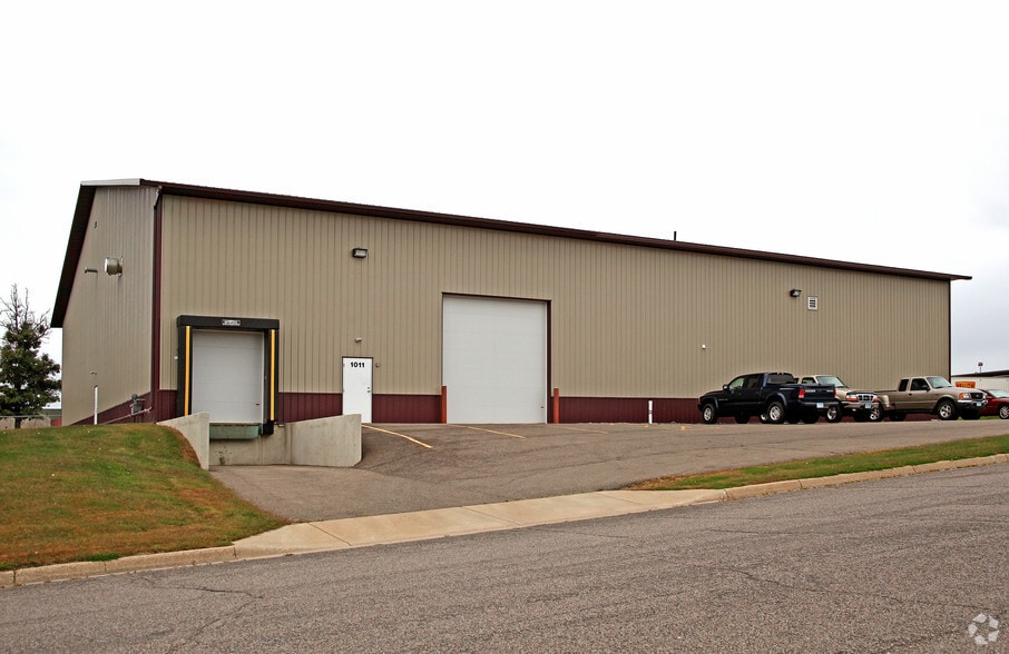 Primary Photo Of 1011 13th Ave N, Sauk Rapids Warehouse For Lease