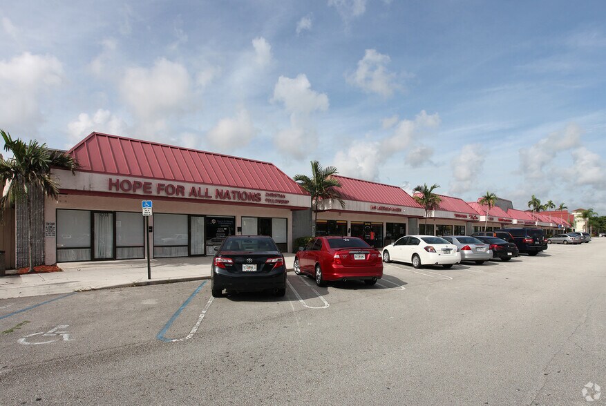 More Photos Of 10250-10352 W Sample Rd, Coral Springs Storefront Retail Office For Sale
