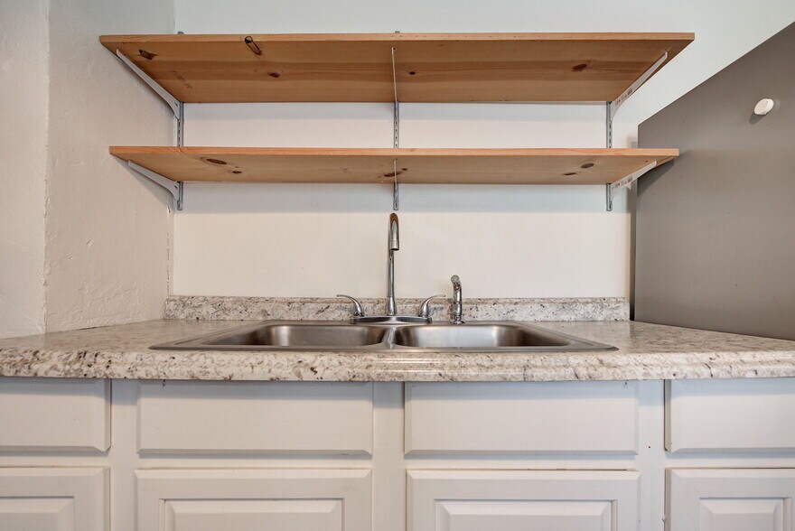More Photos Of 408 Chautauqua Ave, Norman Multifamily For Sale