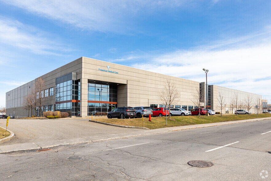 More Photos Of 1600-1660 Av 32e, Montréal Warehouse For Lease