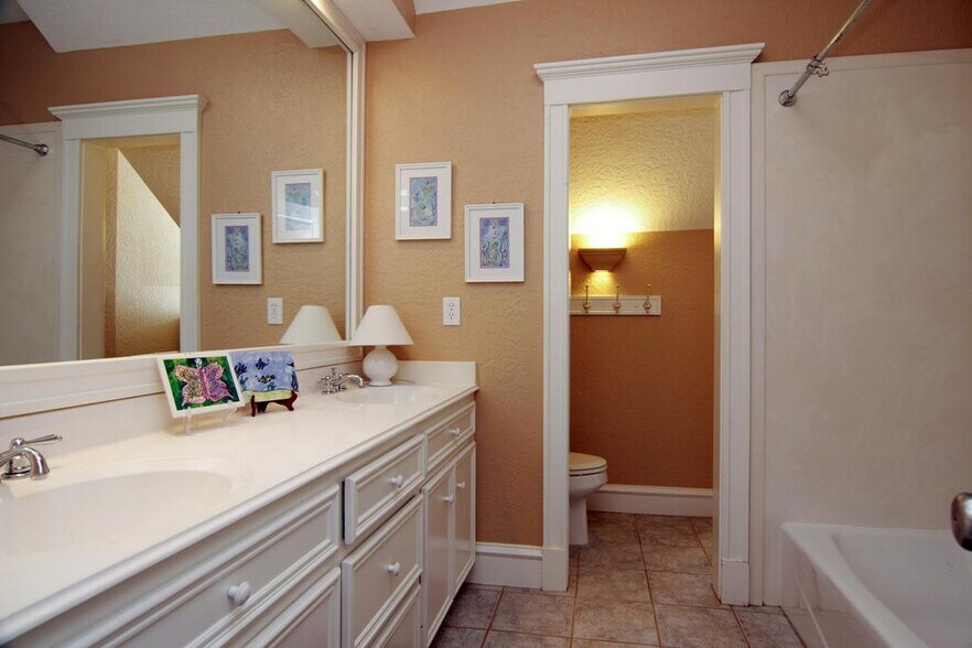 More Photos Of 8920 Fm 359 Rd, Richmond Research And Development For Lease