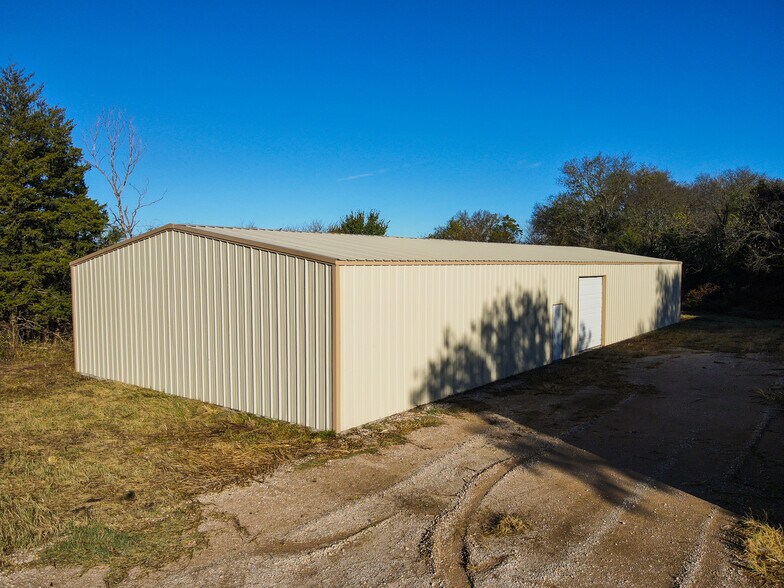 More Photos Of 8201 Centennial Farms Dr, Coyle Light Distribution For Sale