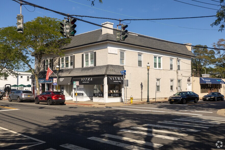 Primary Photo Of 463-469 Main St, Islip Storefront Retail Office For Lease