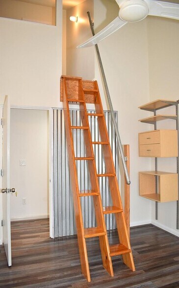 More Photos Of 396 Probasco St, Cincinnati Apartments For Sale