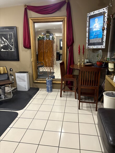 More Photos Of 4 Beck St NW, Atlanta Storefront Retail Office For Sale