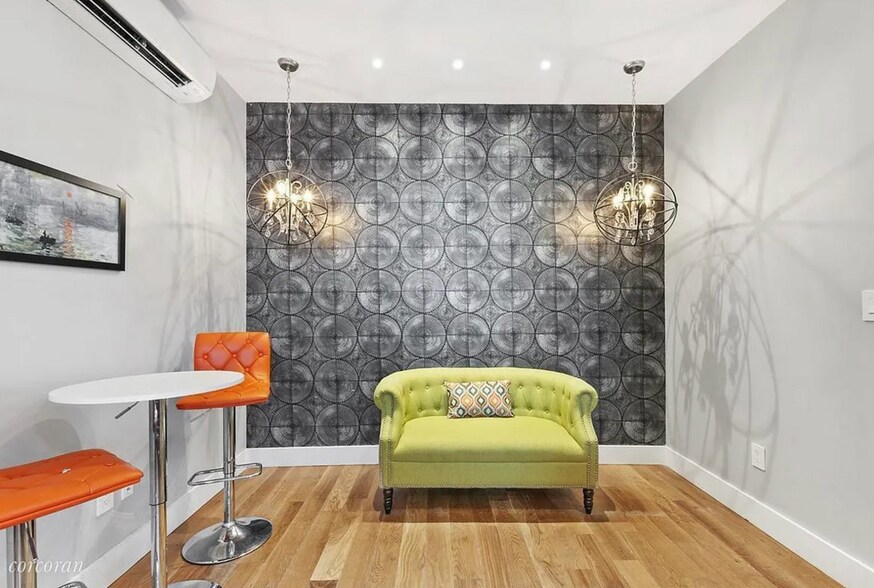 More Photos Of 58 De Sales Pl, Brooklyn Apartments For Sale