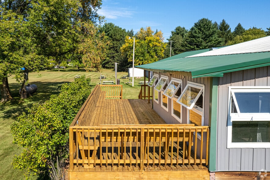 More Photos Of 810 Bowling Ln, Waupaca Bowling Alley For Sale