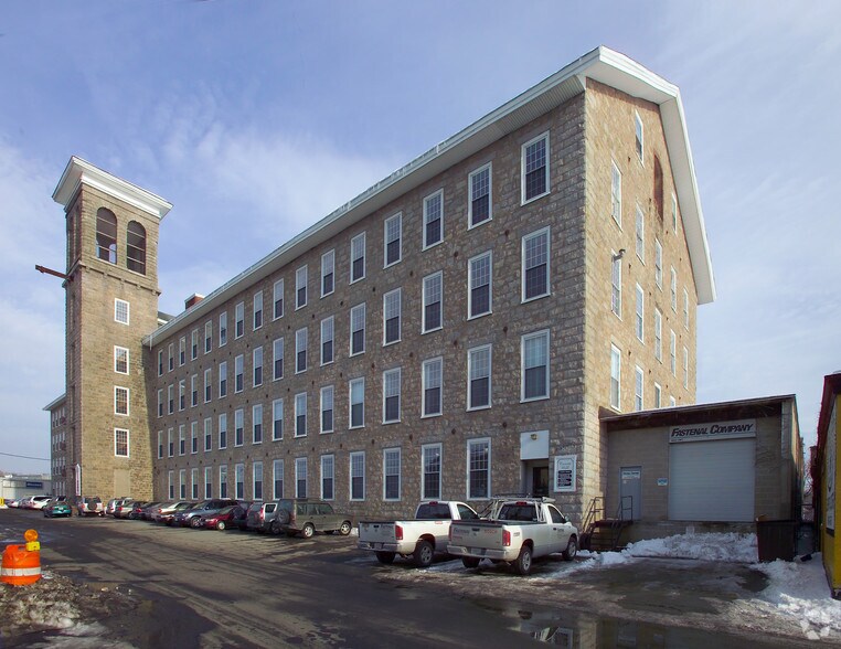 More Photos Of 20-88 Front St, Fall River Light Manufacturing For Lease